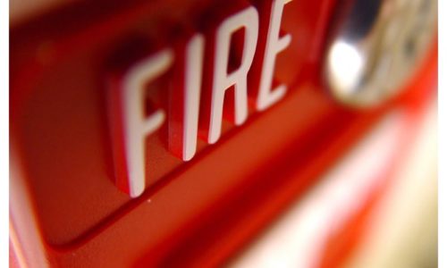 Пожежа в ліфті, що робити?