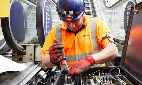 Оформление на работу в страны ЕС  в «СкайЛифт». Условия, документы, этапы.