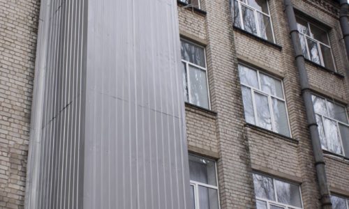 Ліфт у клініці Mediland